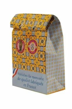 4 Bobines Bois Miniatures étiquettes Fil Au Sajou -artisanat Soldes Magasin 4 bobines bois miniatures etiquettes fil au sajou 2