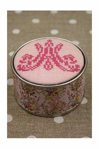 40 Aiguilles Couture-broderie Marie Antoinette Château 8 40 Aiguilles Couture-broderie Marie Antoinette Château – Image 8