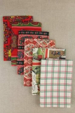 Boite 12 Coupons Tissus Sajou Rouges -artisanat Soldes Magasin boite 12 coupons tissus sajou rouges 3