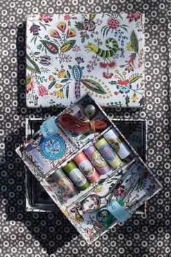 Boîte à Couture Complète Coquecigrues