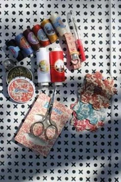 Boîte à Couture Complète Toile De Jouy -artisanat Soldes Magasin boite a couture complete toile de jouy 2