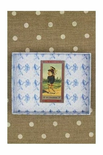 Boîte à Couture Vide Enfants Théâtre 4 Boîte à Couture Vide Enfants Théâtre – Image 4