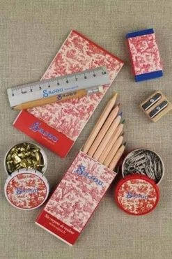 Boîte Remplie Papeterie Toile De Jouy Rouge -artisanat Soldes Magasin boite remplie papeterie toile de jouy rouge 3