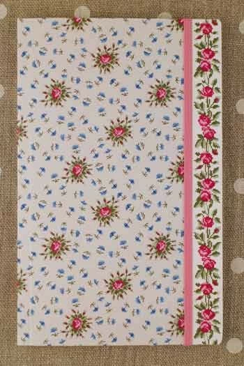 Bougie La Reine à Trianon Parfum Jacinthe 3 Bougie La Reine à Trianon Parfum Jacinthe – Image 3