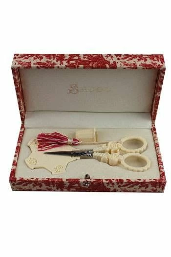 Ciseaux Broderie Ivoire S Nécessaire Jouy Rouge 1 Ciseaux Broderie Ivoire S Nécessaire Jouy Rouge