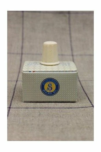 Dé à Coudre Façon Ivoire Veiné 4 Dé à Coudre Façon Ivoire Veiné – Image 4