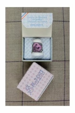 Dé De Porcelaine Blanche Brodeuse Mauve -artisanat Soldes Magasin de de porcelaine blanche brodeuse mauve 2