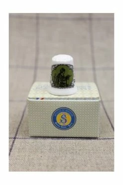 Dé De Porcelaine Blanche Brodeuse Sajou Vert -artisanat Soldes Magasin de de porcelaine blanche brodeuse sajou vert 3