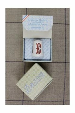 Dé De Porcelaine Blanche Lettre E -artisanat Soldes Magasin de de porcelaine blanche lettre e 3