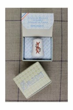 Dé De Porcelaine Blanche Lettre I -artisanat Soldes Magasin de de porcelaine blanche lettre i 3