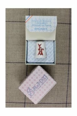 Dé De Porcelaine Blanche Lettre L -artisanat Soldes Magasin de de porcelaine blanche lettre l 3