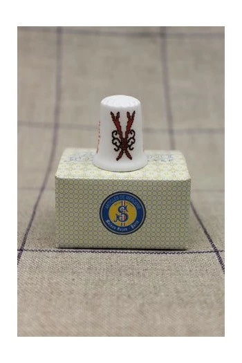 Dé De Porcelaine Blanche Lettre V 6 Dé De Porcelaine Blanche Lettre V – Image 6