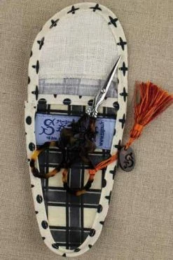 Etui Porte-ciseaux Toile Cirée Carreaux Noirs - M 7 Etui Porte-ciseaux Toile Cirée Carreaux Noirs - M -artisanat Soldes Magasin etui porte ciseaux toile ciree carreaux noirs m 2