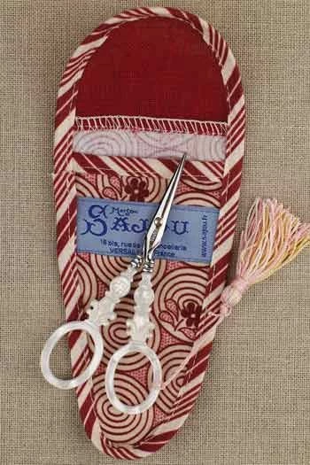 Etui Porte-ciseaux Toile Cirée Jouy Bordeaux - M 3 Etui Porte-ciseaux Toile Cirée Jouy Bordeaux - M – Image 3