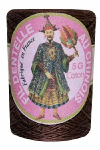 Fil Dentelle Calais Boîte 12 6117 - Marron Foncé 2 Fil Dentelle Calais Boîte 12 6117 - Marron Foncé – Image 2