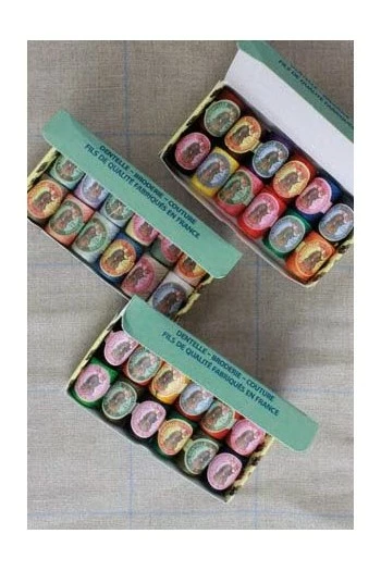 Fil Dentelle Calais Boîte 12 6931 - Bonbon 3 Fil Dentelle Calais Boîte 12 6931 - Bonbon – Image 3