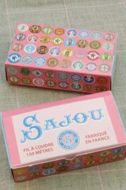 Fil Polyester 24 Cocons Assortiment Moderne 11 Fil Polyester 24 Cocons Assortiment Moderne -artisanat Soldes Magasin fil polyester 24 cocons assortiment moderne 4