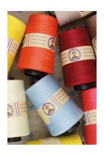 Fil Polyester Grand Cône 880 - Feuille 2 Fil Polyester Grand Cône 880 - Feuille – Image 2