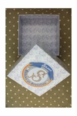 Grande Boîte Ouvrage Rubans Et Dentelles 8 Grande Boîte Ouvrage Rubans Et Dentelles -artisanat Soldes Magasin grande boite ouvrage rubans et dentelles 2