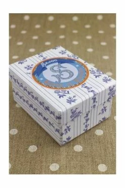 Grande Boîte Ouvrage Rubans Et Dentelles 9 Grande Boîte Ouvrage Rubans Et Dentelles -artisanat Soldes Magasin grande boite ouvrage rubans et dentelles 3