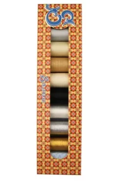 Huit Bobines Fils Bricolage Boîte Cadeau