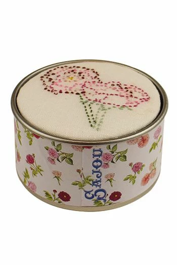 Kit Broderie Boîte Rose Souvenir Joséphine 1 Kit Broderie Boîte Rose Souvenir Joséphine
