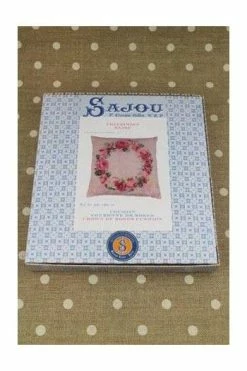 Kit De Point De Croix : Couronne De Roses -artisanat Soldes Magasin kit de point de croix couronne de roses 1