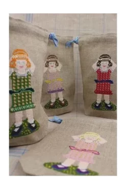 Kit De Point De Croix Petite Fille Sajou Marie 13 Kit De Point De Croix Petite Fille Sajou Marie -artisanat Soldes Magasin kit de point de croix petite fille sajou marie 4