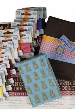 Kit Grand Coussin Tapisserie Marie Antoinette -artisanat Soldes Magasin kit grand coussin tapisserie marie antoinette 3