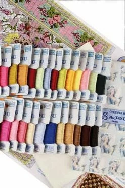 Kit Petit Coussin Marie Antoinette Trianon 13 Kit Petit Coussin Marie Antoinette Trianon -artisanat Soldes Magasin kit petit coussin marie antoinette trianon 5