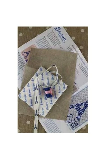 Kit Point De Croix étui Tour Eiffel Bleue 4 Kit Point De Croix étui Tour Eiffel Bleue – Image 4