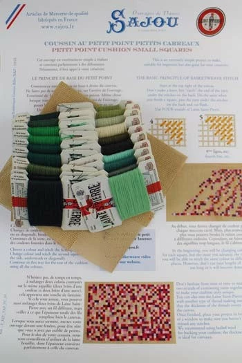Kit Tapisserie Coussin Petits Carrés Verts 4 Kit Tapisserie Coussin Petits Carrés Verts – Image 4
