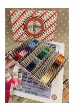 Laine Saint-Pierre Boîte Rangement 96 Cartes -artisanat Soldes Magasin laine saint pierre boite rangement 96 cartes 2