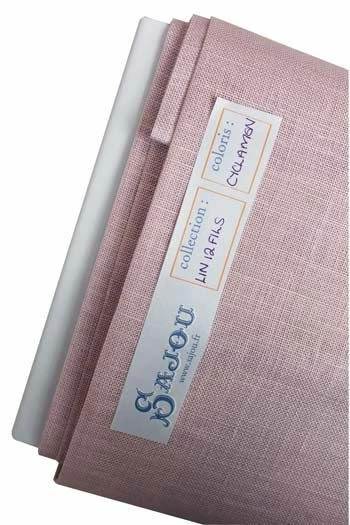 Lin Broderie 70x70 Cm Cyclamen Plantes Tinctoriales 3 Lin Broderie 70x70 Cm Cyclamen Plantes Tinctoriales – Image 3