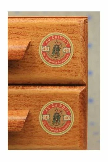 Meuble Mercerie 2 Tiroirs Fil Au Chinois 7 Meuble Mercerie 2 Tiroirs Fil Au Chinois – Image 7