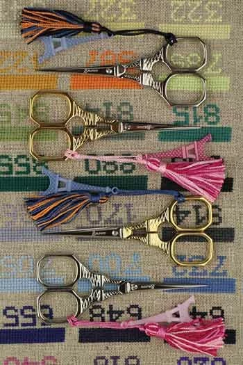 Paire De Ciseaux Broderie Aurifiée Tour Eiffel Rose 5 Paire De Ciseaux Broderie Aurifiée Tour Eiffel Rose – Image 5