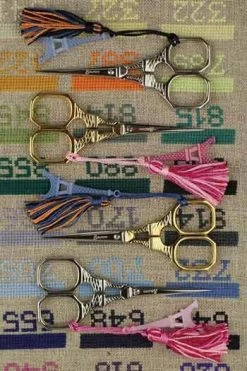 Paire De Ciseaux Broderie Chromée Tour Eiffel Bleue -artisanat Soldes Magasin paire de ciseaux broderie chromee tour eiffel bleue 4