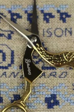 Paire De Ciseaux Broderie Cigogne Aurifiée Petit -artisanat Soldes Magasin paire de ciseaux broderie cigogne aurifiee petit 2