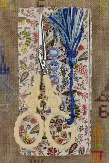 Paire De Ciseaux Broderie Façon Ivoire Veiné S 5 Paire De Ciseaux Broderie Façon Ivoire Veiné S – Image 5