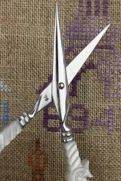 Paire De Ciseaux Broderie Façon Nacre S -artisanat Soldes Magasin paire de ciseaux broderie facon nacre s 2