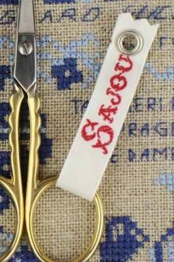 Paire De Ciseaux Broderie Festons Aurifiée -artisanat Soldes Magasin paire de ciseaux broderie festons aurifiee 3