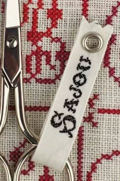 Paire De Ciseaux Broderie Marly Nickelée -artisanat Soldes Magasin paire de ciseaux broderie marly nickelee 1