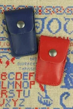 Paire De Ciseaux Broderie Pliante étui Bleu 11 Paire De Ciseaux Broderie Pliante étui Bleu -artisanat Soldes Magasin paire de ciseaux broderie pliante etui bleu 5