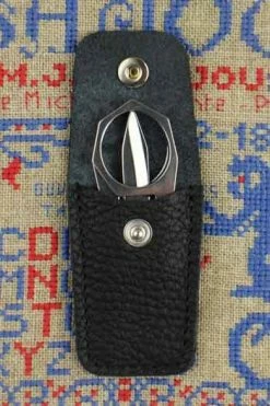 Paire De Ciseaux Broderie Pliante étui Noir 10 Paire De Ciseaux Broderie Pliante étui Noir -artisanat Soldes Magasin paire de ciseaux broderie pliante etui noir 3
