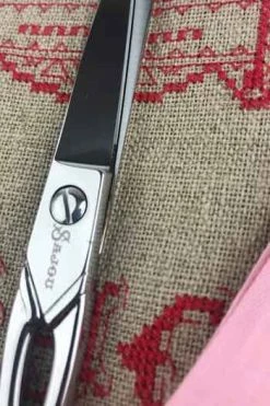 Paire De Ciseaux Couture Bancal 15 Cm -artisanat Soldes Magasin paire de ciseaux couture bancal 15 cm 1