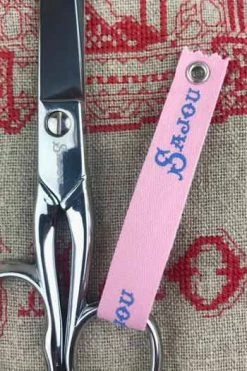 Paire De Ciseaux Couture Bancal 20 Cm 8 Paire De Ciseaux Couture Bancal 20 Cm -artisanat Soldes Magasin paire de ciseaux couture bancal 20 cm 2