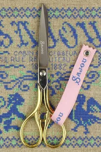 Paire De Ciseaux Couture Lingère Feuilles Aurifiée 1 Paire De Ciseaux Couture Lingère Feuilles Aurifiée