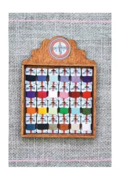 Présentoir Bois Miniature Laine Saint-Pierre