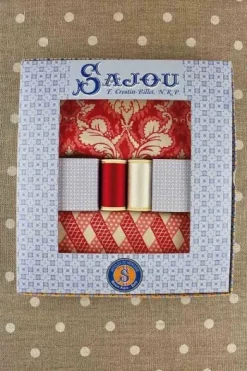 Tissus Coton Damas Rouge 3 Coupons Boîte Cadeau 8 Tissus Coton Damas Rouge 3 Coupons Boîte Cadeau -artisanat Soldes Magasin tissus coton damas rouge 3 coupons boite cadeau 1