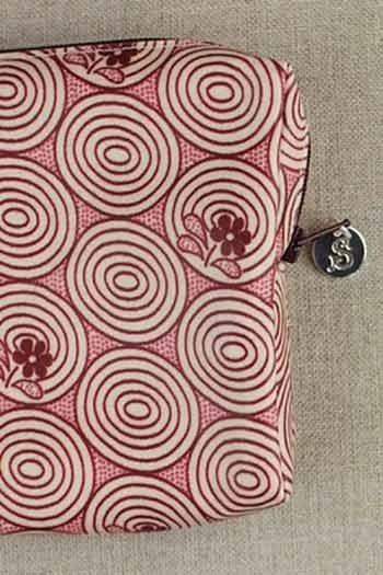 Trousse Couture Travaux Bordeaux 1 4 Trousse Couture Travaux Bordeaux 1 – Image 4